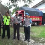 Distribusi Logistik Pemilu di Sumedang Dikawal Polisi Bersenjata Lengkap
