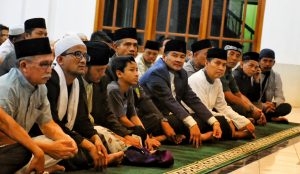 Wabup Erwan Imbau Warga Sumedang Aktifkan Masjid