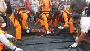 Korban Kapal Terbalik di Pantai Lugina Cianjur Ditemukan, 1 Masih dalam Pencarian