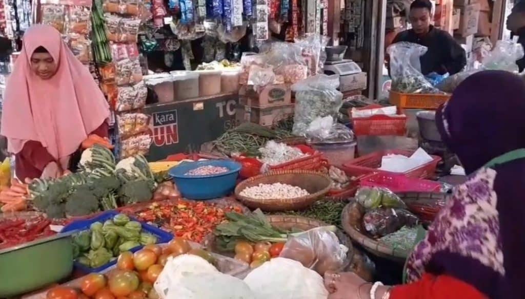 Di Pasar Jatinangor, Harga Bawang Putih Naik 200%, Ini Penyebabnya
