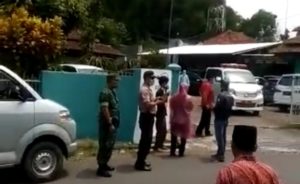 Pulang dari Jakarta Alami Gejala COVID-19, Warga Cikurubuk Tasikmalaya Dievakuasi ke RS dr Soekardjo