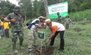 Kembalikan Ekosistem di Taman Nasional Gunung Merapi, Ratusan Pohon Asli Ditanam