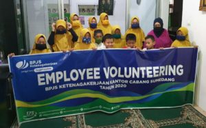 BPJAMSOSTEK Sumedang Lakukan Employee Volunteering di PSAA Istiqomah