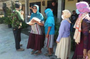Cerita Komunitas ‘Preman Pensiun’ Santri Nekat Klaten, Salurkan Sembako bagi Warga di Perdesaan