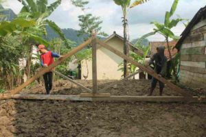 Tempat Relokasi Jauh, Korban Longsor di Banjarnegara Pilih Bangun Rumah Sendiri