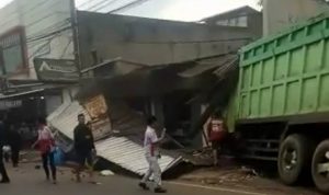 Sopir Truk Tabrakan Beruntun di Tanjungsari