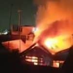 Kompor Gas Meledak, Rumah Permanen di Jatinangor Sumedang Ludes Terbakar