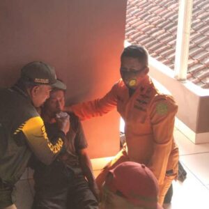 Alhamdulillah, Survivor Hilang 5 Hari di Gunung Rakutak Bandung Ditemukan Selamat