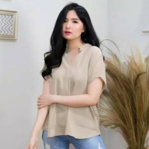 Dress Tunik dan Blouse Kemeja, Apa Bedanya?