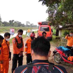 Perahu Terbalik di Sungai Cipunagara Subang, 1 Orang Hilang