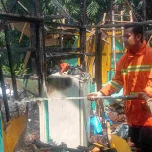 Rumah Guru Honorer di Sumedang Utara Ludes Terbakar