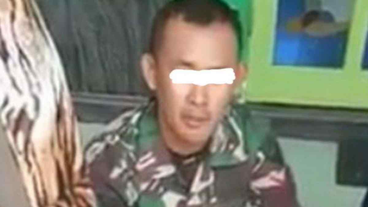 Oknum TNI Berseragam Lengkap Ini Curi Kotak Amal