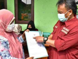 Ratusan Warga Malaka Buat NIB di Desa, Hanya 10 Menit