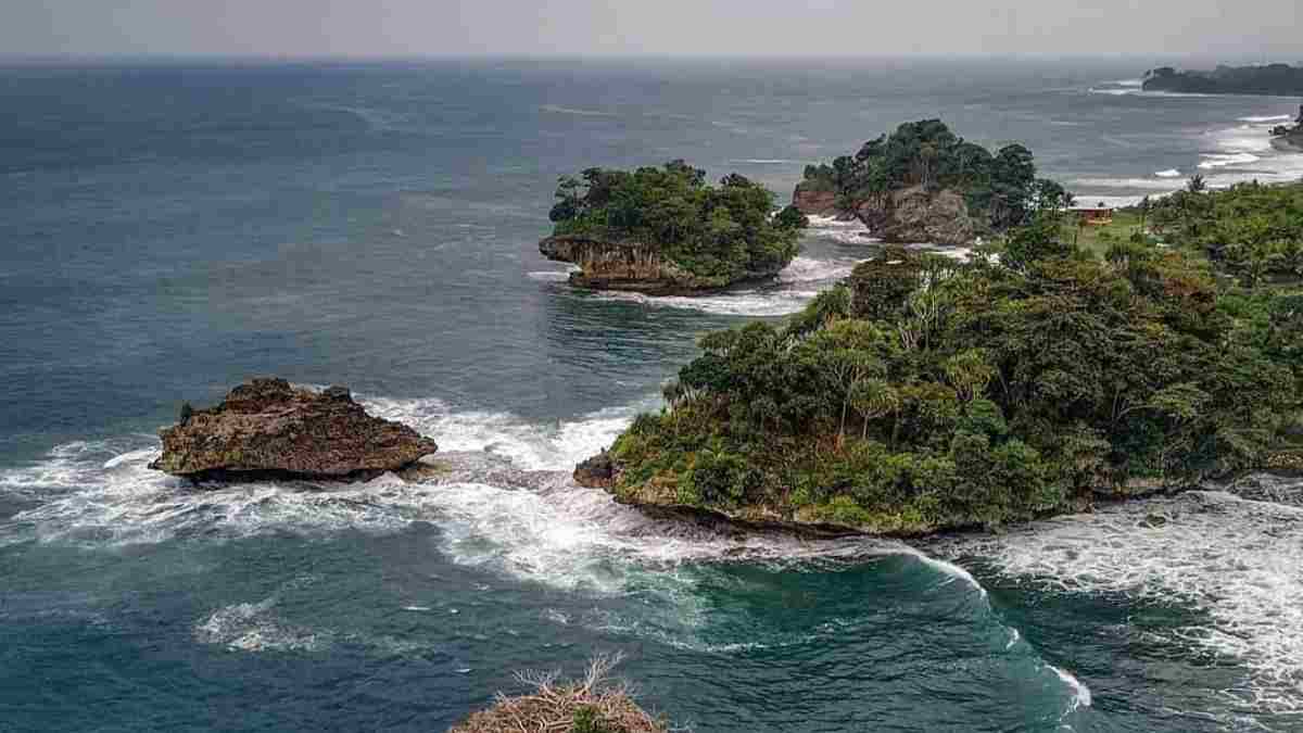 pengembangan pantai madasari