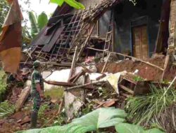 Longsor Terjang Rumah di Situraja dan Cisitu, Pohon Tumbang di Sumedang Selatan