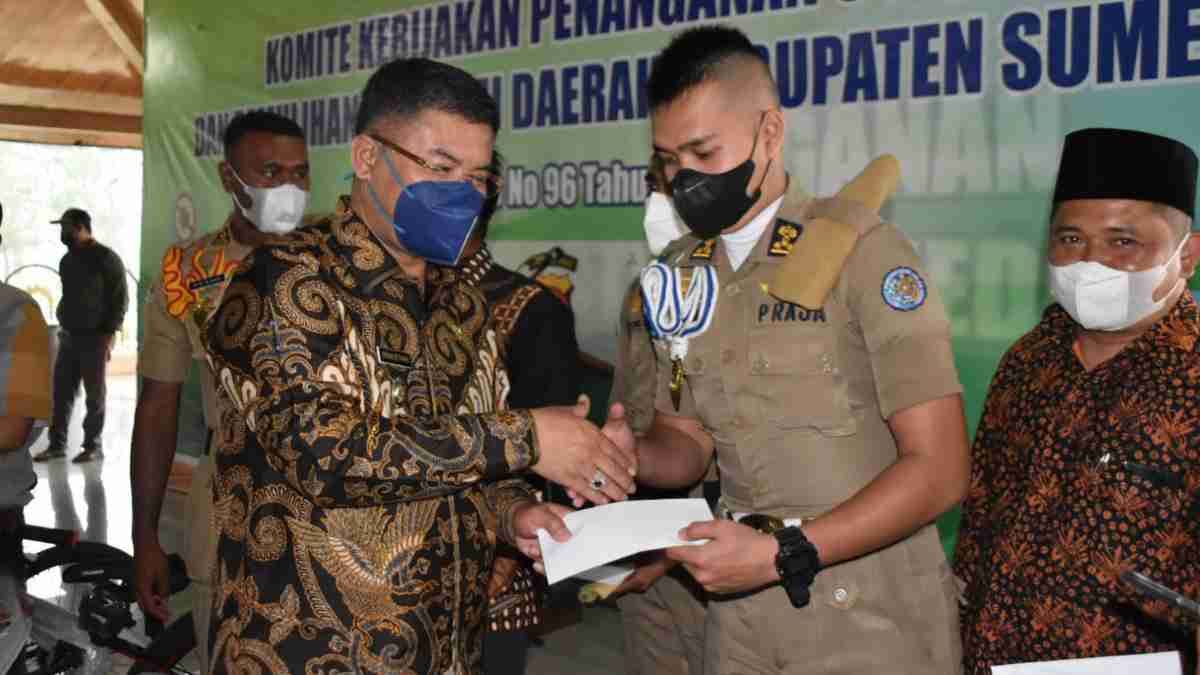 Praja IPDN Berhasil Terapkan e-SAKIP Desa selama Praktik Lapangan di Sumedang