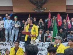 Demo Mahasiswa di Tasikmalaya, Presiden Tidak Boleh 3 Periode!