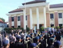 Ratusan Personel Gabungan Kawal Sidang Lanjutan M Kace di Ciamis