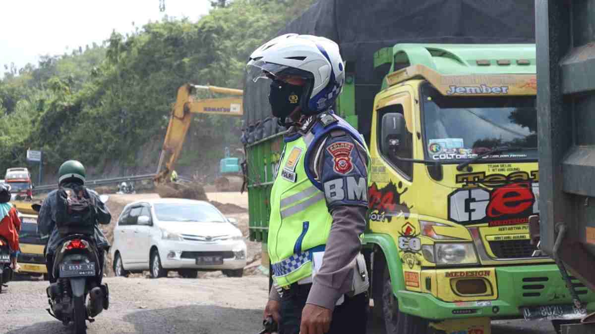 Jalan Cireki Diurug 20-21 April, Jalur Sumedang-Majalengka Buka Tutup