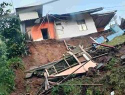 Longsor di Ciherang Sumedang, Satu Rumah Ambruk, 4 Lainnya Terancam