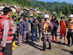 Pencarian Korban Terseret Banjir Bandang Citengah Sumedang Libatkan 100 Personel Gabungan