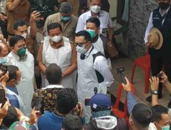 Tinjau Vaksinasi PMK Perdana di Sumedang, Ridwan Kamil: Tenang, Pemerintah Terus Berupaya