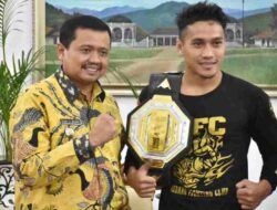 Juara MMA One Pride asal Sumedang Datangi Gedung Negara