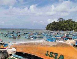 Retribusi Ikan Tangkap di Pangandaran Masih Rendah