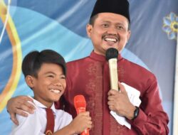 Ratusan Anak Yatim Bermain di Gedung Negara Sumedang