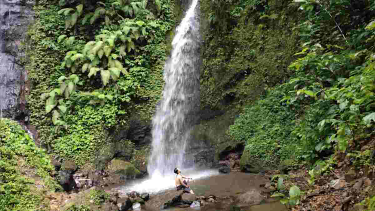 Objek Wisata Curug Candung, Air Terjun di Kaki Gunung Karacak