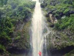 Objek Wisata Curug Cimanintin, Air Terjun Tertinggi di Tasikmalaya
