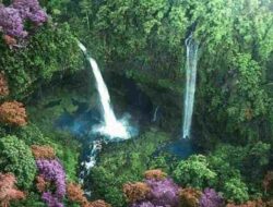 Objek Wisata Curug Ciparay, Air Terjun Kembar di Tasikmalaya