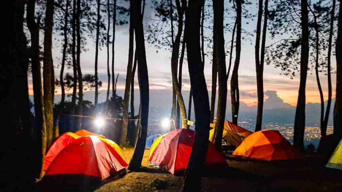 Objek Wisata Karacak Valley, Camping Ground dan Air Terjun Paling Indah di Garut