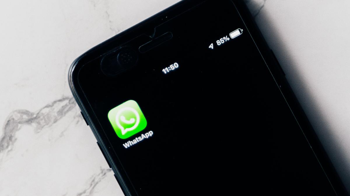 WhatsApp Luncurkan Fitur untuk Sembunyikan Status Online