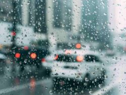 Jabar Berpotensi Hujan Termasuk Sumedang dan Tasikmalaya, Waspada Petir dan Angin Kencang