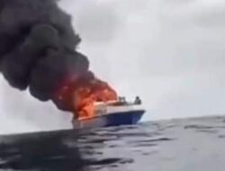 Kapal Penumpang Terbakar Hebat, Proses Evakuasi Dramatis