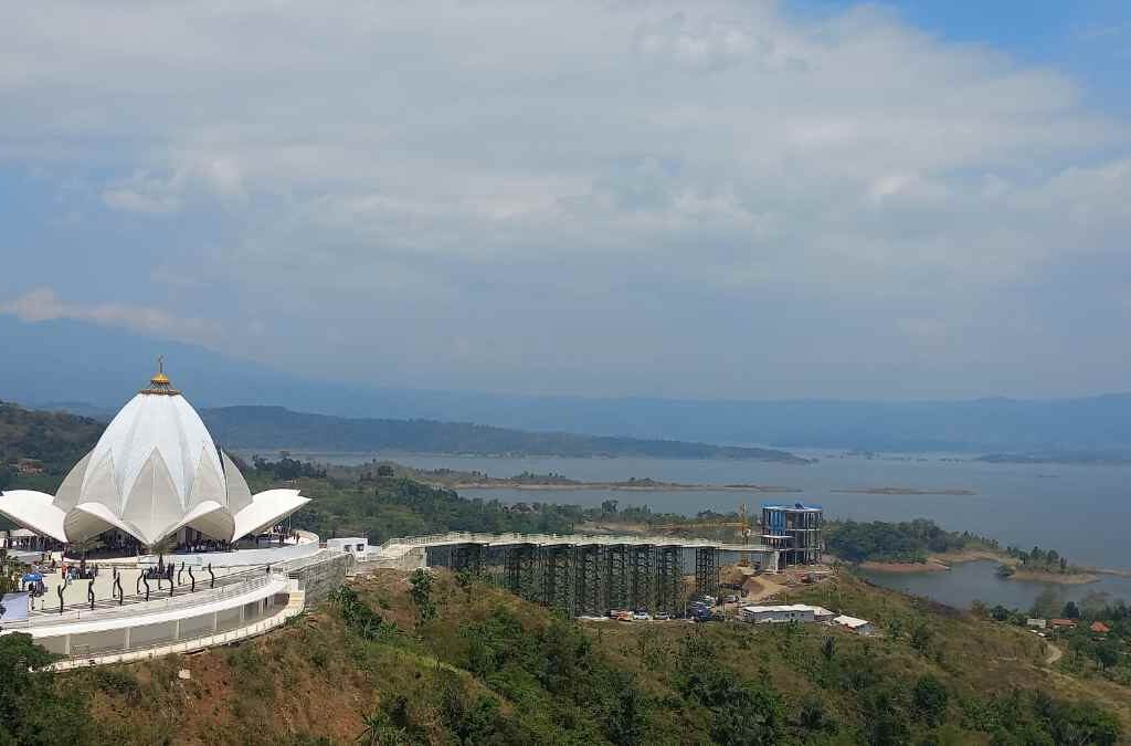 Menara Kujang Sapasang di Waduk Jatigede Sumedang, Lebih Keren dari Menara Eiffel