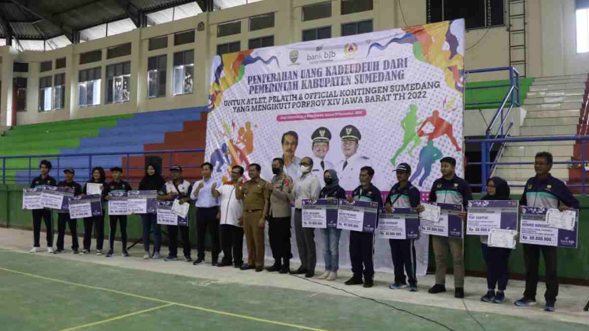 Kontingen Porprov Sumedang Dapat Uang Kadeudeuh