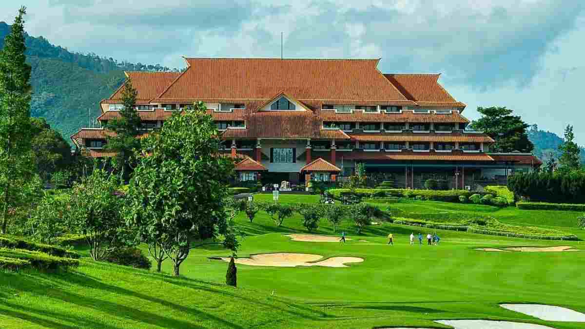 Rekomendasi Hotel Terbaik di Sumedang, Cocok untuk Liburan Akhir Tahun