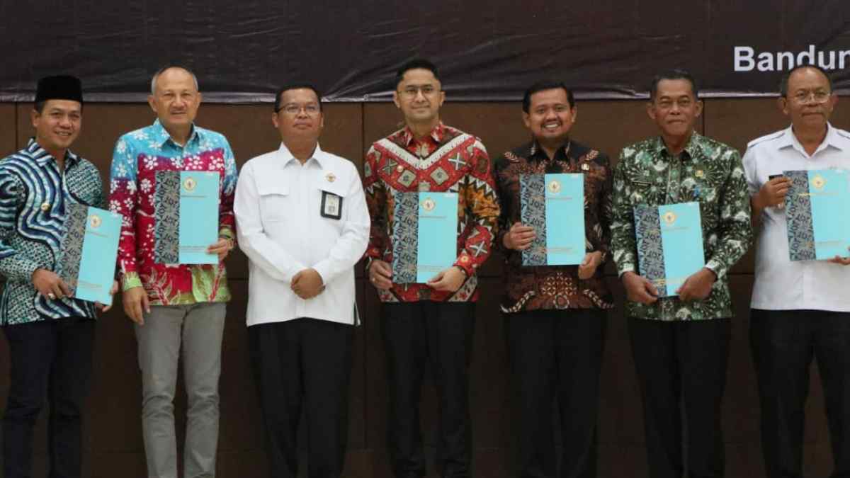 Bupati Sumedang Hadiri Entry Meeting Pemeriksaan LKPD 2022