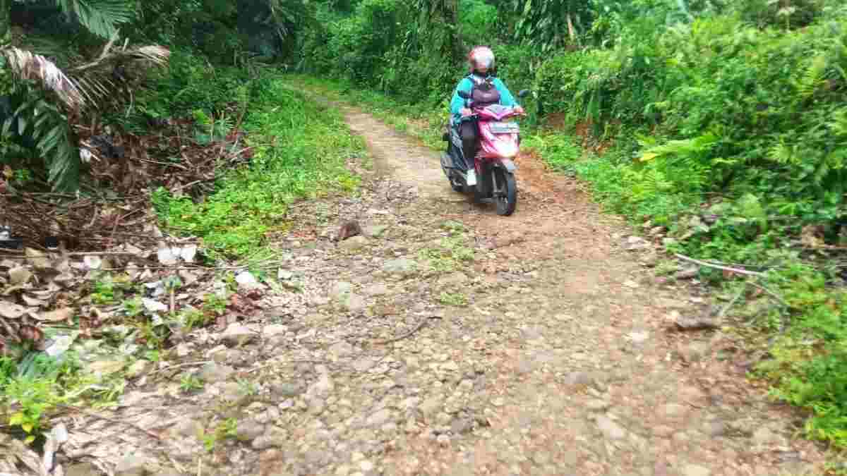 Jalan Rusak di Sumedang Tinggal 20% Lagi