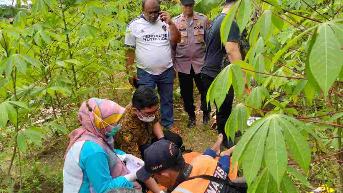 Warga Ujungjaya Sumedang Heboh, Temukan Mayat Bersimbah Darah dengan Luka Tusuk