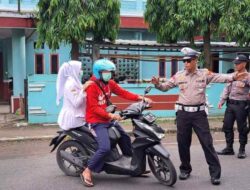 Polres Menilai Warga Pangandaran Masih Belum Sadar Pentingnya Menggunakan Helm