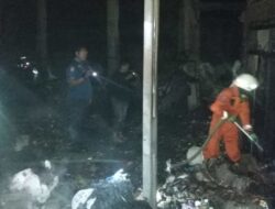 Gudang Rongsok di Sumedang Ludes Terbakar, Kerugian Capai Ratusan Juta