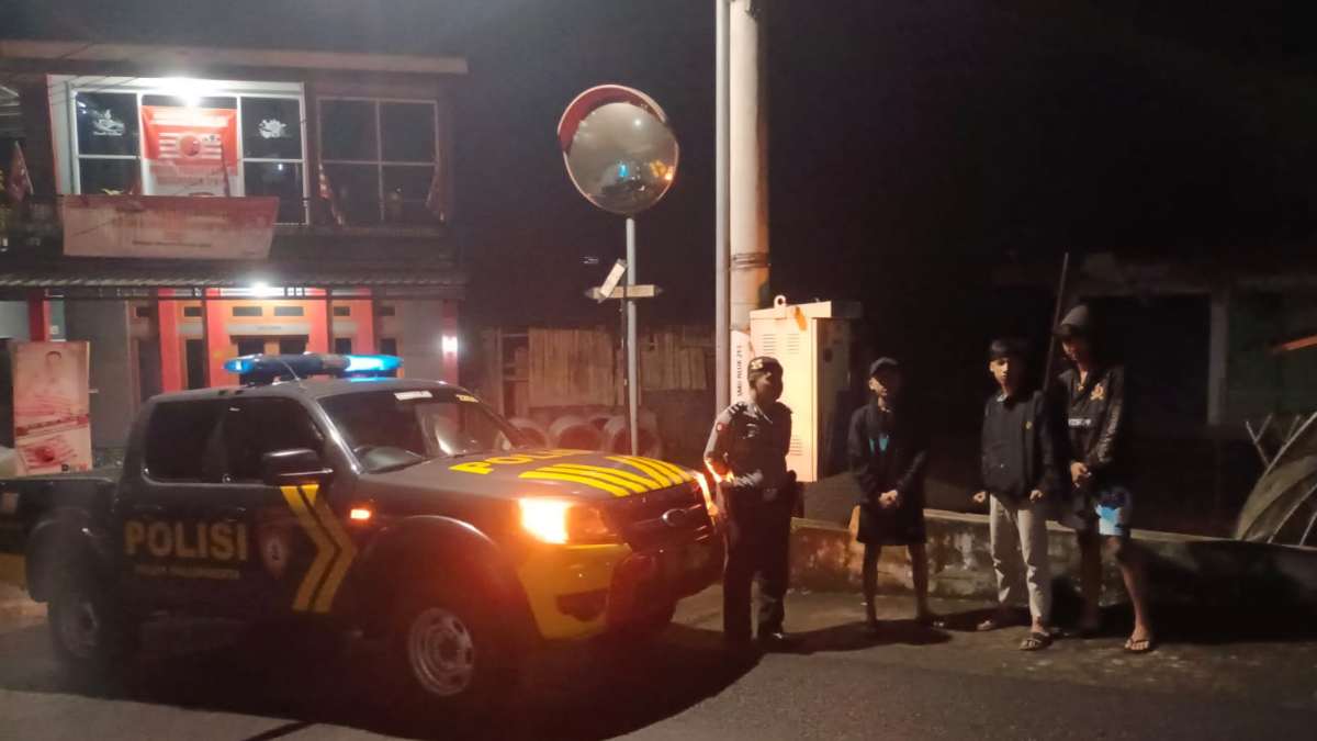 Polsek Tanjungkerta Sumedang Patroli Sahur