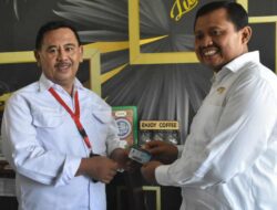 Tingkatkan RLS, Bupati Sumedang Canangkan Paket Geulis