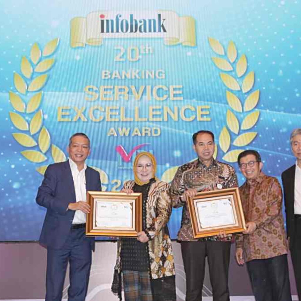 Miliki Layanan Perbankan Prioritas Andal, bank bjb Raih 3 Penghargaan di Infobank-MRI Banking Service Excellence Recognition 2023