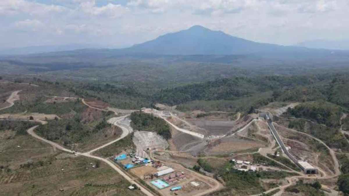 Bendungan Cipanas Sumedang