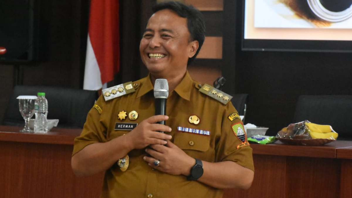 Herman Targetkan Partisipasi Pemilih Pemilu 2024 di Sumedang Capai 90%