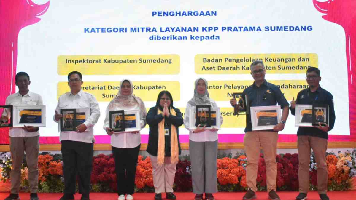 Sumedang Raih Penghargaan Pejabat Panutan Pelaporan SPT